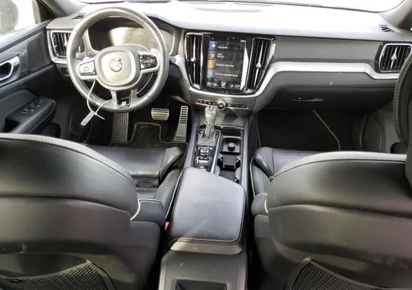 Volvo S60 cena 49500 przebieg: 49000, rok produkcji 2019 z Śmigiel małe 56